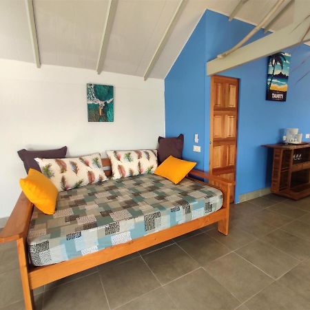 TAHITI - Taharaa Beach Bungalow Arue  Bagian luar foto