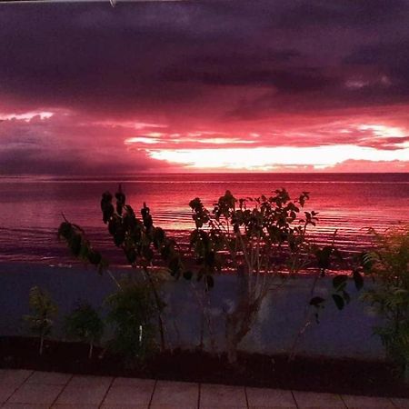 TAHITI - Taharaa Beach Bungalow Arue  Bagian luar foto