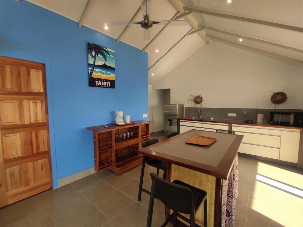 TAHITI - Taharaa Beach Bungalow Arue  Bagian luar foto