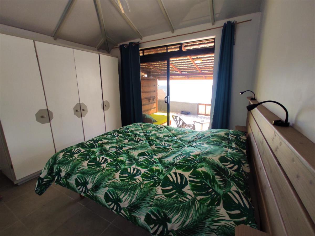 TAHITI - Taharaa Beach Bungalow Arue  Bagian luar foto