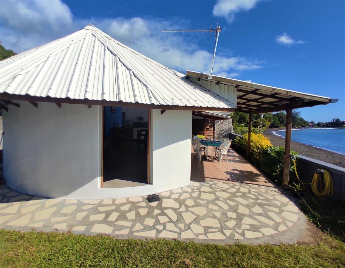 TAHITI - Taharaa Beach Bungalow Arue  Bagian luar foto